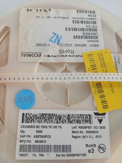 CRCW0603BC75K0TK100 75K 603 VISHAY SMD DİRENÇ resmi
