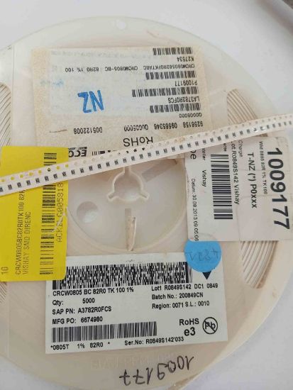 CRCW0805BC82R0TK100 82R 805 VISHAY SMD DİRENÇ resmi