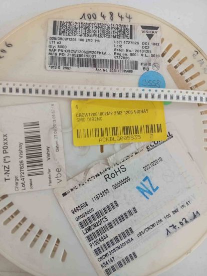 CRCW12061002M2 2M2 1206 VISHAY SMD DİRENÇ resmi