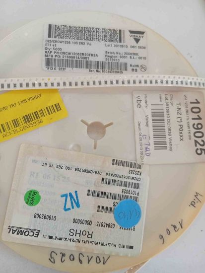 CRCW12061002R2 2R2 1206 VISHAY SMD DİRENÇ resmi