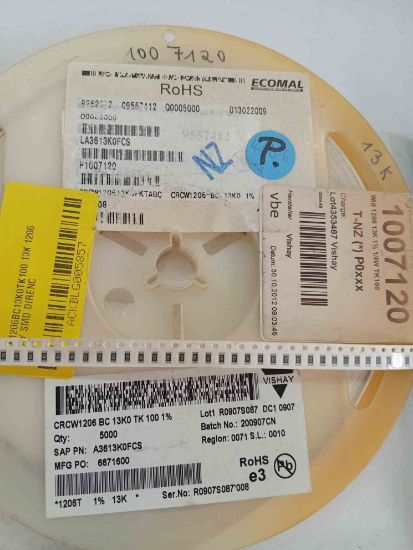 CRCW1206BC13K0TK100 13K 1206 VISHAY SMD DİRENÇ resmi