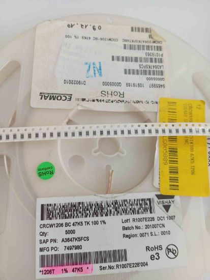 CRCW1206BC47K5TK100 47K5 1206 VISHAY SMD DİRENÇ resmi