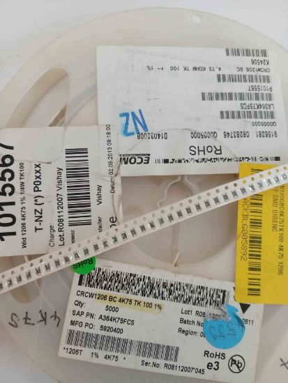 CRCW1206BC4K75TK100 4K75 1206 VISHAY SMD DİRENÇ resmi