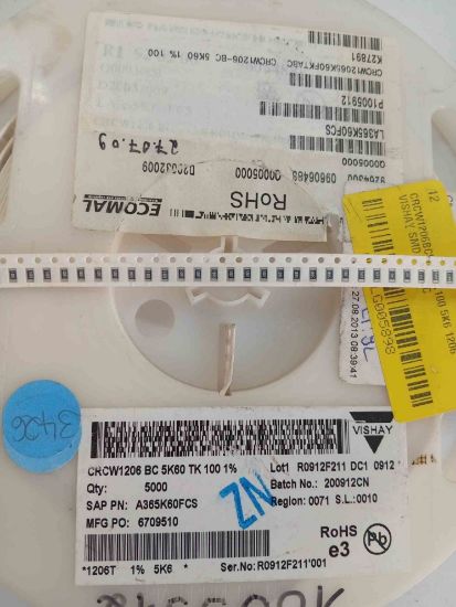 CRCW1206BC5K60TK100 5K6 1206 VISHAY SMD DİRENÇ resmi