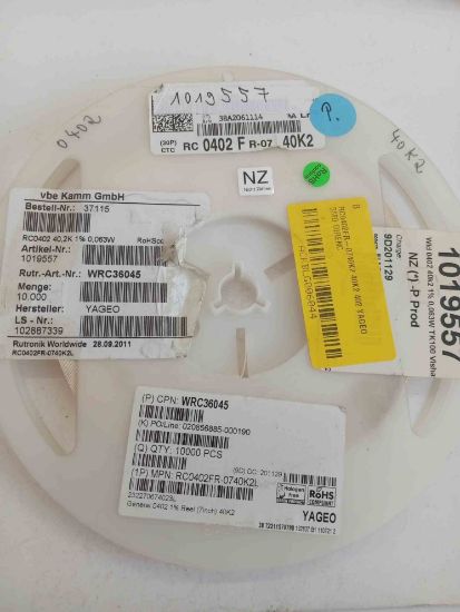 RC0402FR-0740K2 40K2 402 YAGEO SMD DİRENÇ resmi