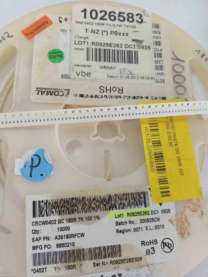 CRCW0402BC180RTK100 180R 402 VISHAY SMD DİRENÇ resmi