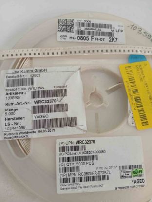 RC0805FR-072K7 2K7 805 YAGEO SMD DİRENÇ resmi