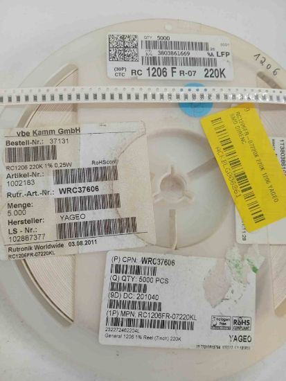 RC1206FR-07220K 220K 1206 YAGEO SMD DİRENÇ resmi
